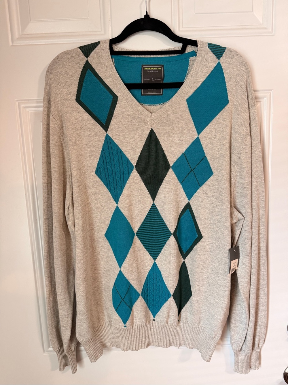 Cream V-Neck Sweater with Teal and Dark Green Argyle
